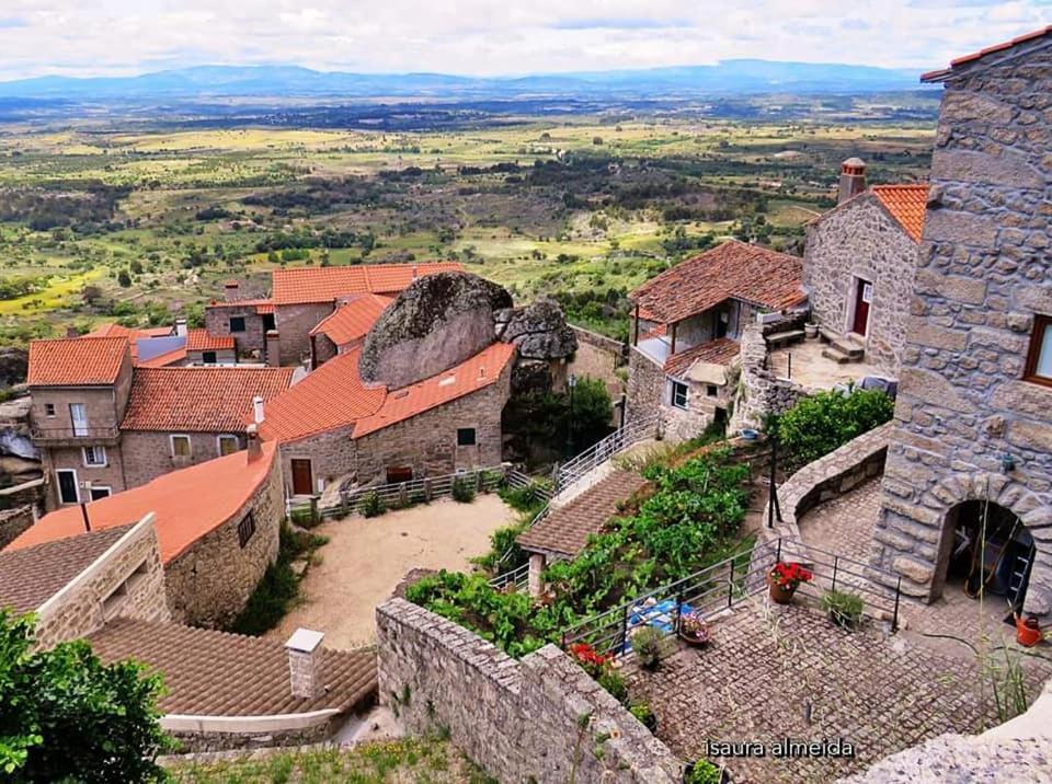 Вилла Casa Do Miradouro Монсанту Экстерьер фото